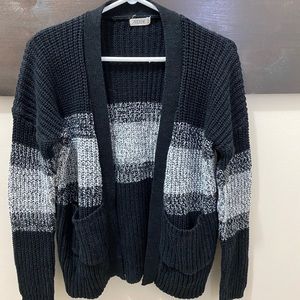 Ardene Cardigan with pockets!